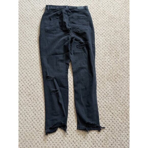 NEW American Eagle women's size 2 black denim distressed jeans Retails $69.95 - Picture 8 of 8